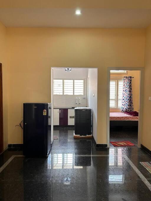 New 2Bhk Furnished Flat Mysore 2Km From Gokulam Villa Esterno foto